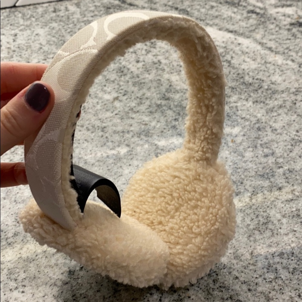 Coach Earmuffs/headphones